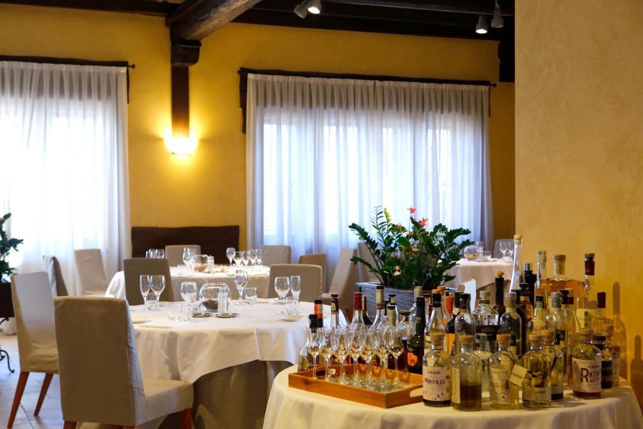 Hotel Scia' On Martin Buscate Esterno foto