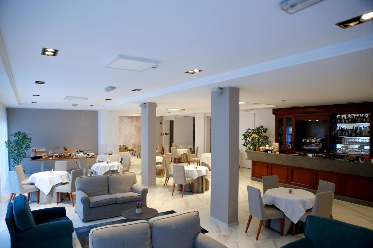 Hotel Scia' On Martin Buscate Esterno foto