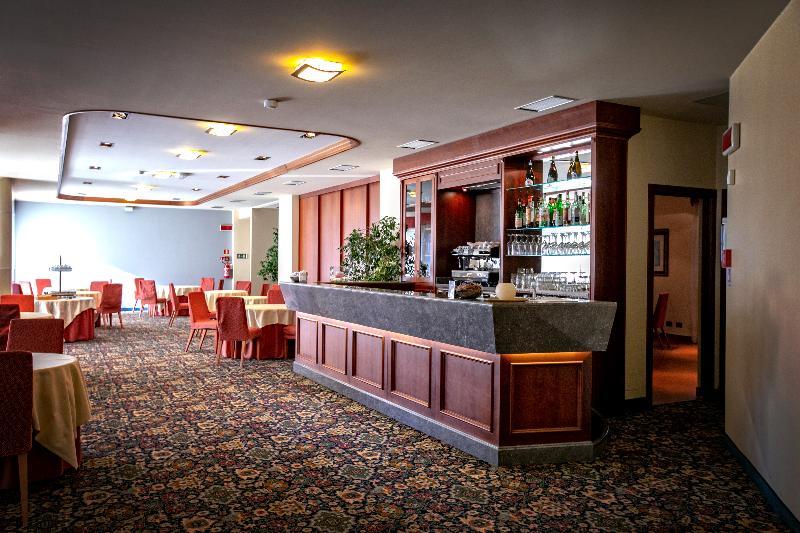 Hotel Scia' On Martin Buscate Esterno foto