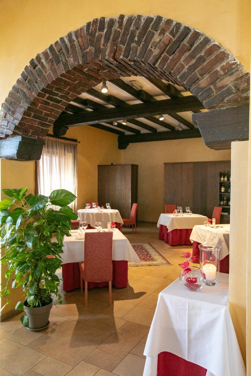Hotel Scia' On Martin Buscate Esterno foto